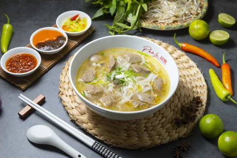 Pho (Noodle Soup)