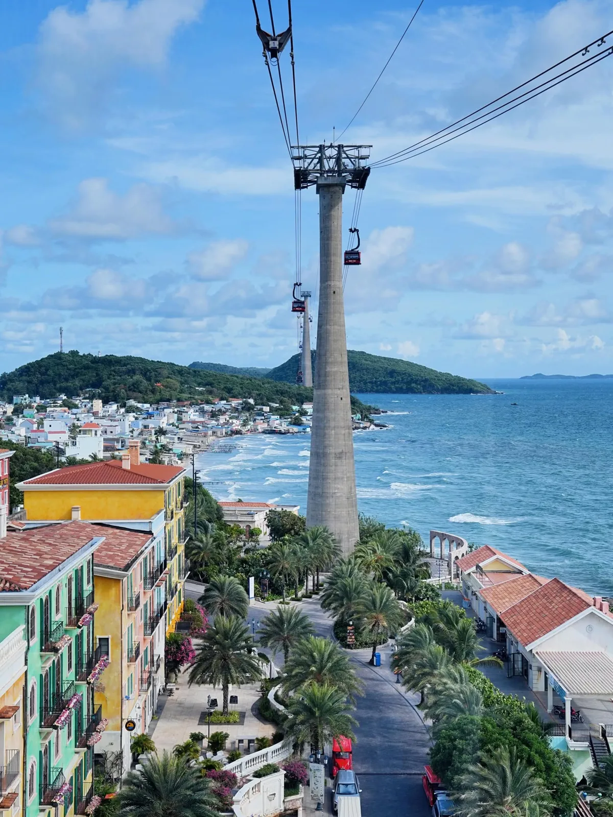 Phu Quoc Cable Car: Soaring Views to Hon Thom Island