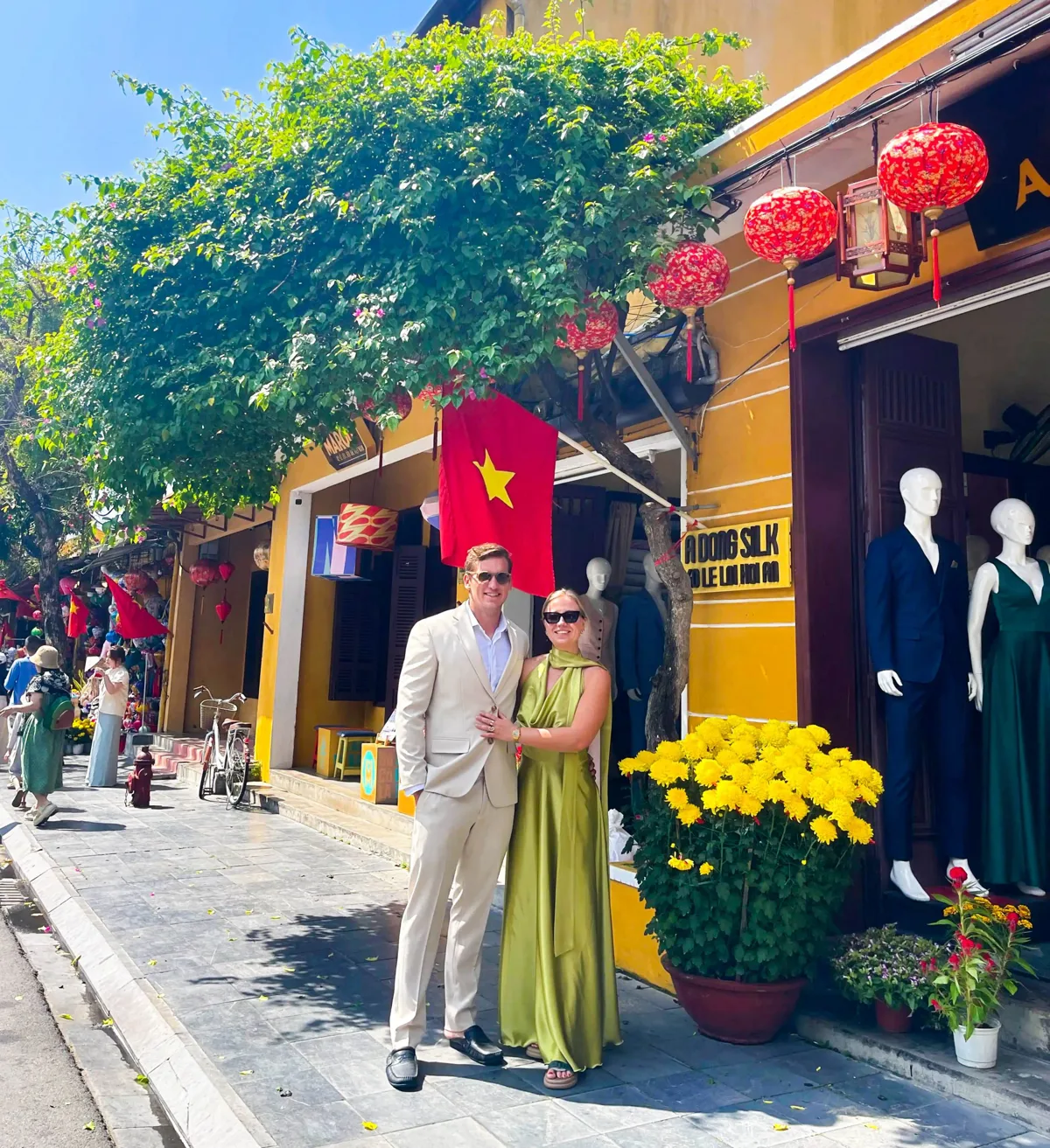 A Traveler's Guide to Unique Purchases and Souvenirs in Vietnam