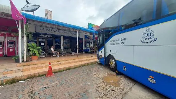 Bus Travel from Bangkok's Suvarnabhumi Airport to Pattaya