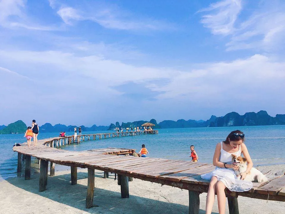 Van Don, Quang Ninh: A Guide to Islands, Nature, and Culture