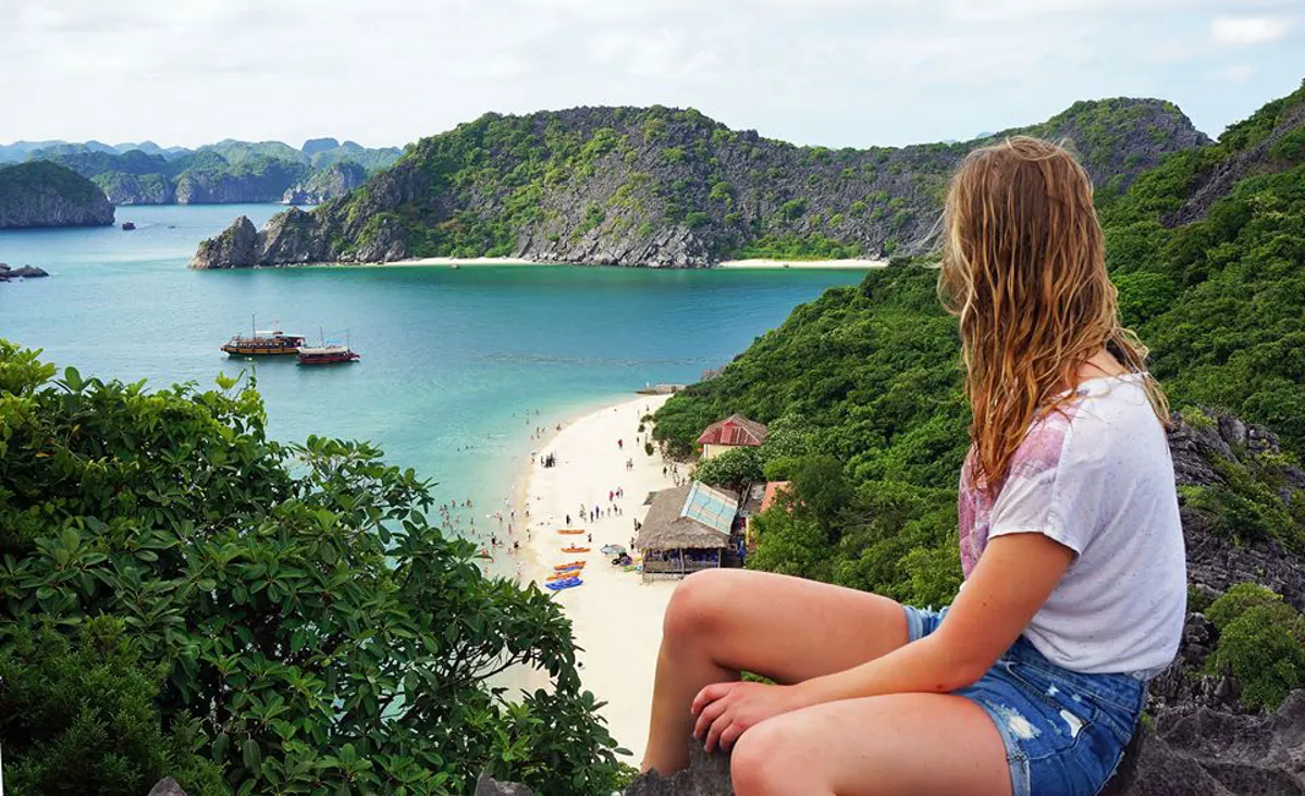 Cat Ba Island Cruises: Exploring the Archipelago and Lan Ha Bay