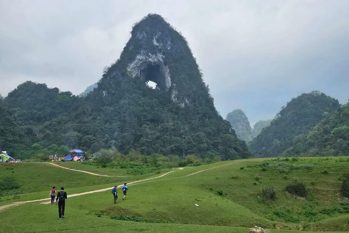 Exploring Cao Bang Province: A Guide to Northern Vietnam's Natural Wonders