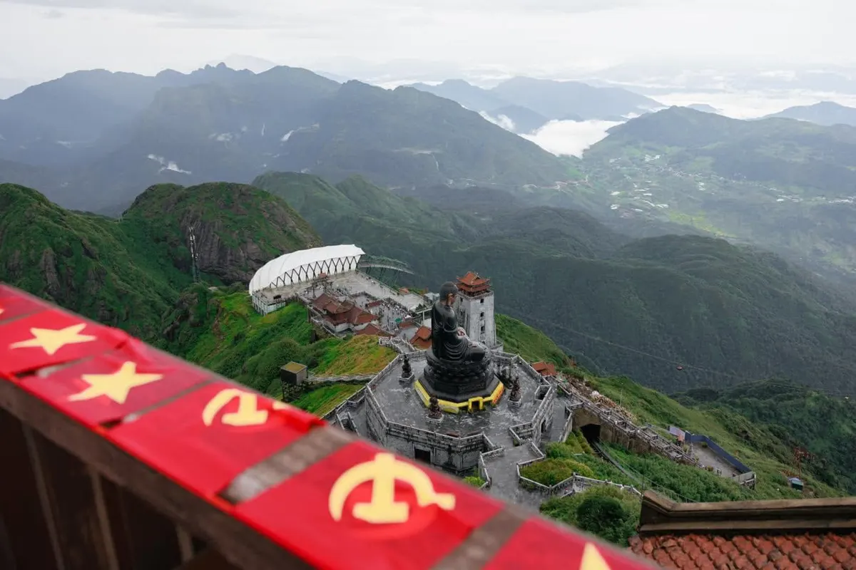 Exploring Fansipan: Vietnam's Highest Peak via Cable Car in Sapa