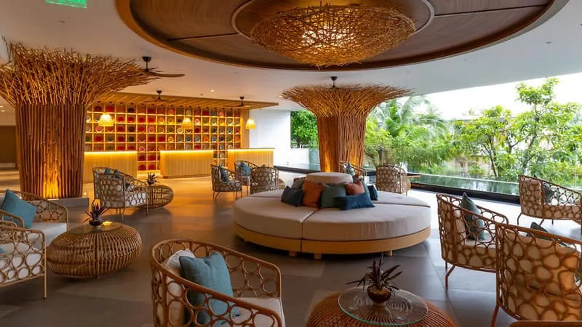 Exploring Nha Trang: A Guide to Its Coastal Attractions and Culture