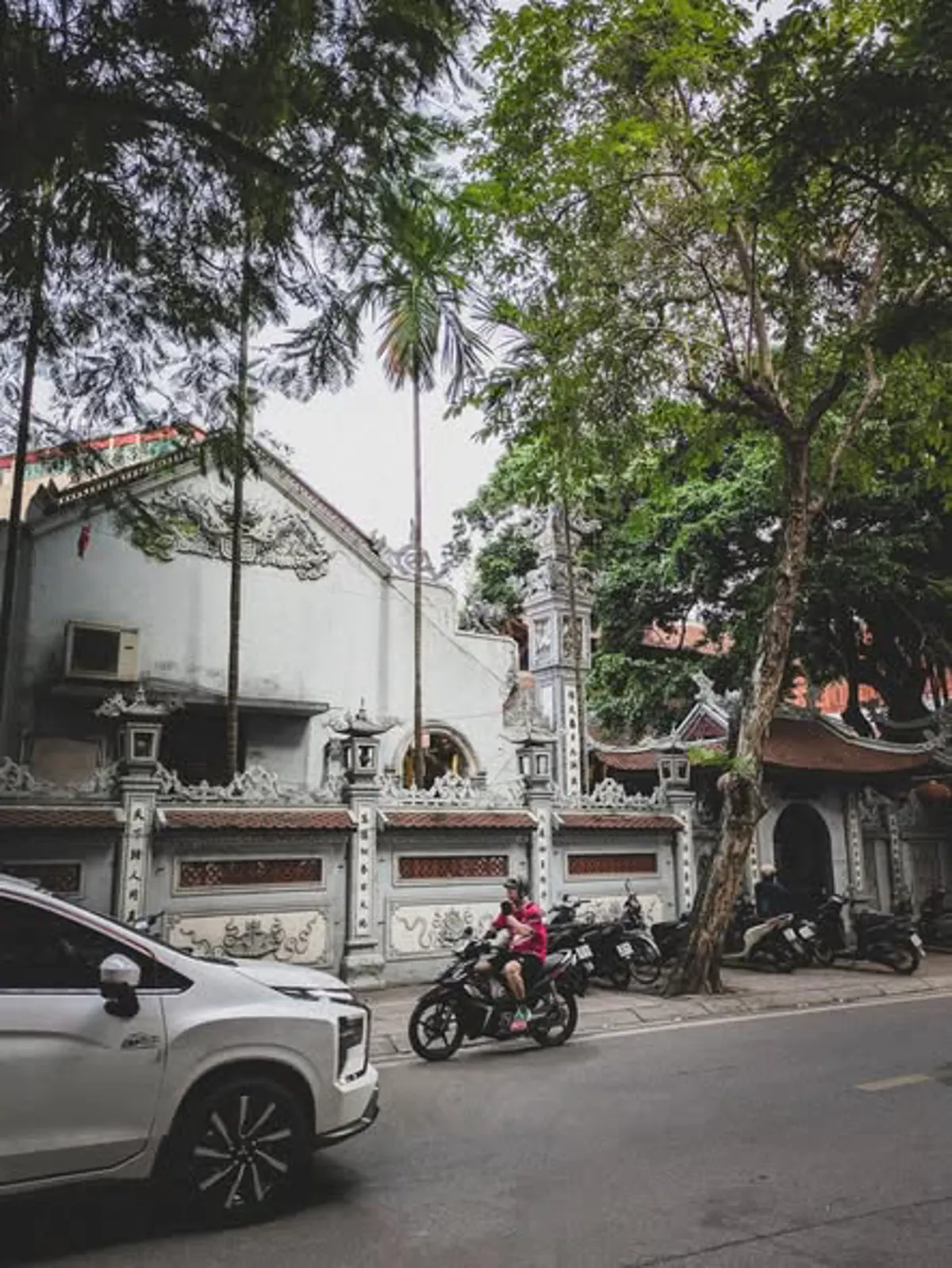 Hanoi in December: Weather Conditions and Seasonal Activities