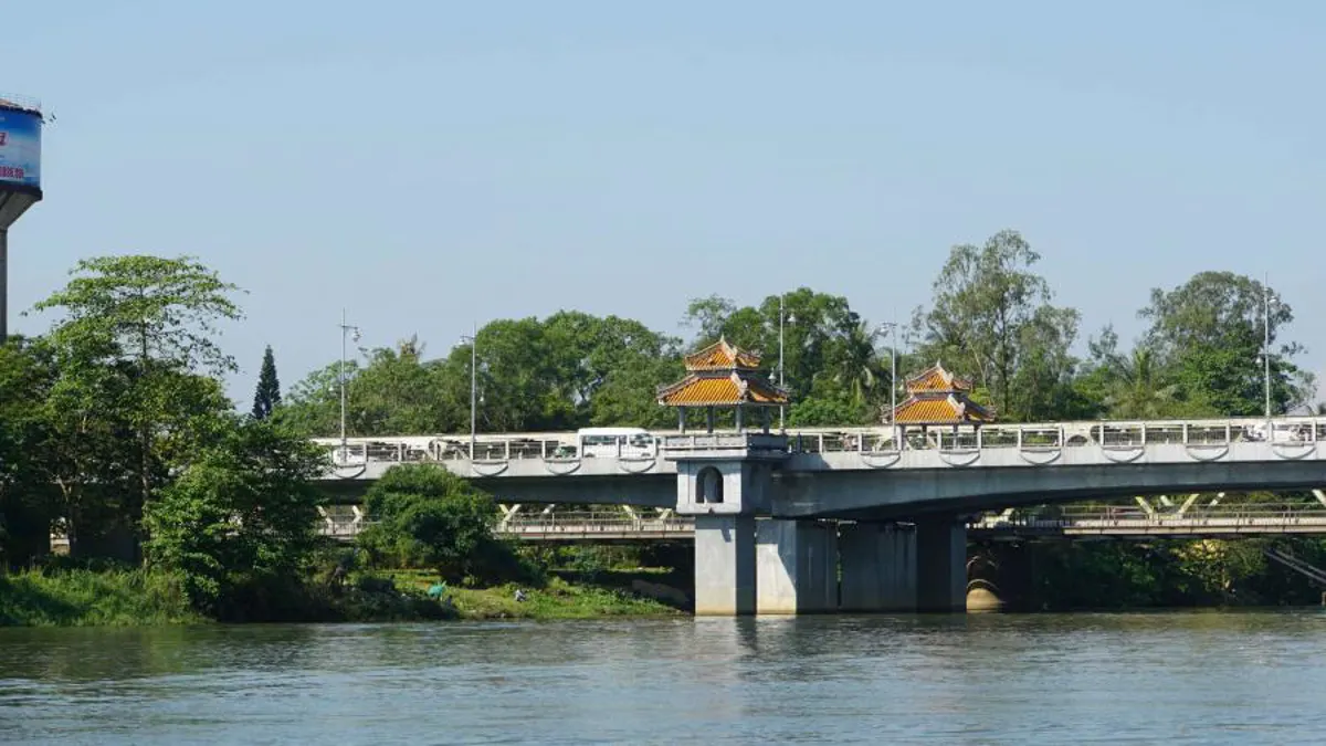 Travel Options from Ho Chi Minh City to Hue: A Comprehensive Guide