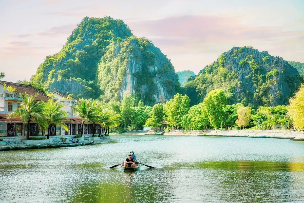 Vietnam's January Weather: A Regional Travel Overview