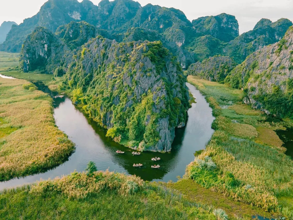 Managing Money in Vietnam: Credit Cards, Cash, and Exchange Tips