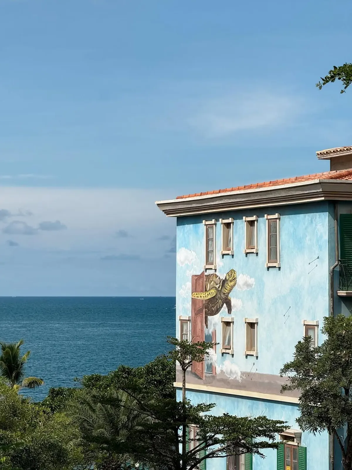 A Comprehensive Guide to Phu Quoc Island: Activities, Travel, and Local Culture