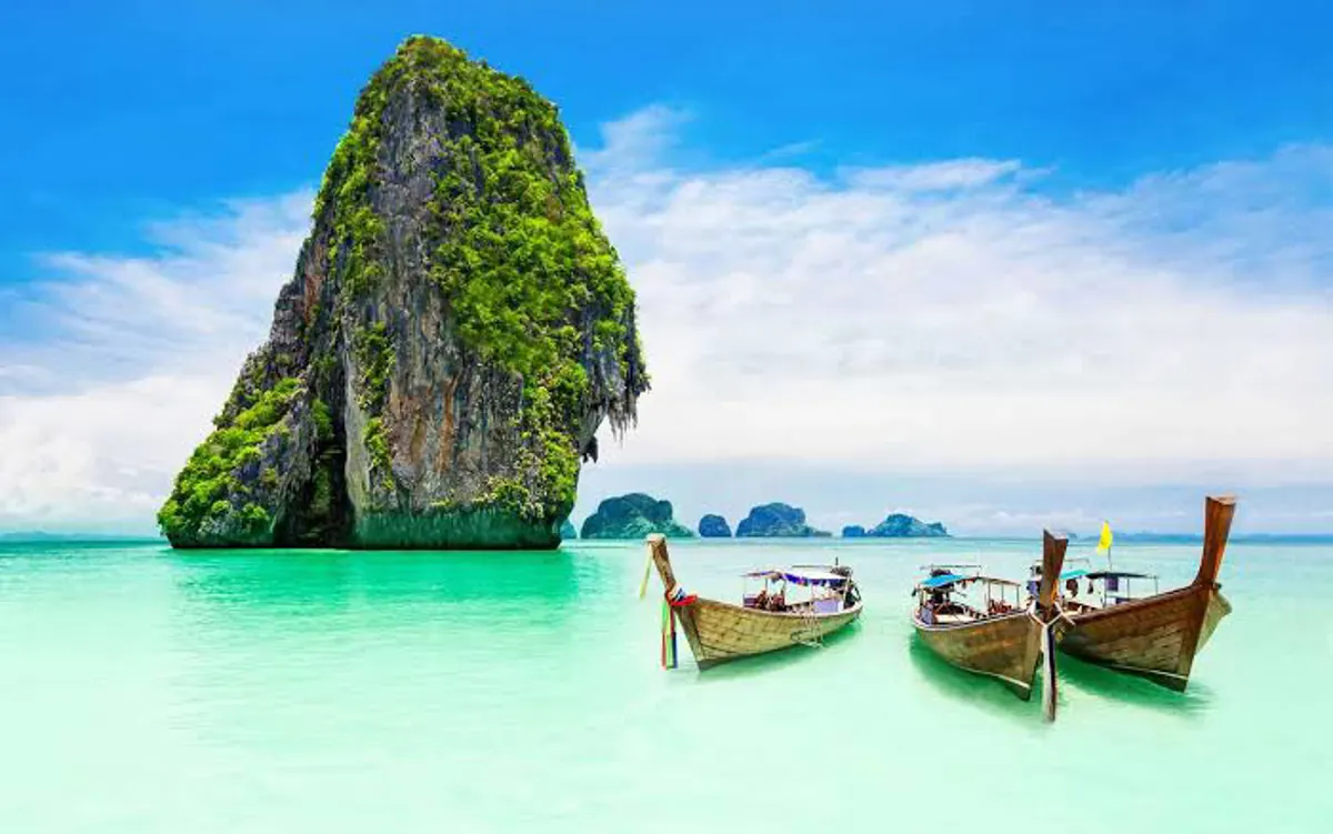 Phuket After Dark: A Guide to the Island's Evening Entertainment
