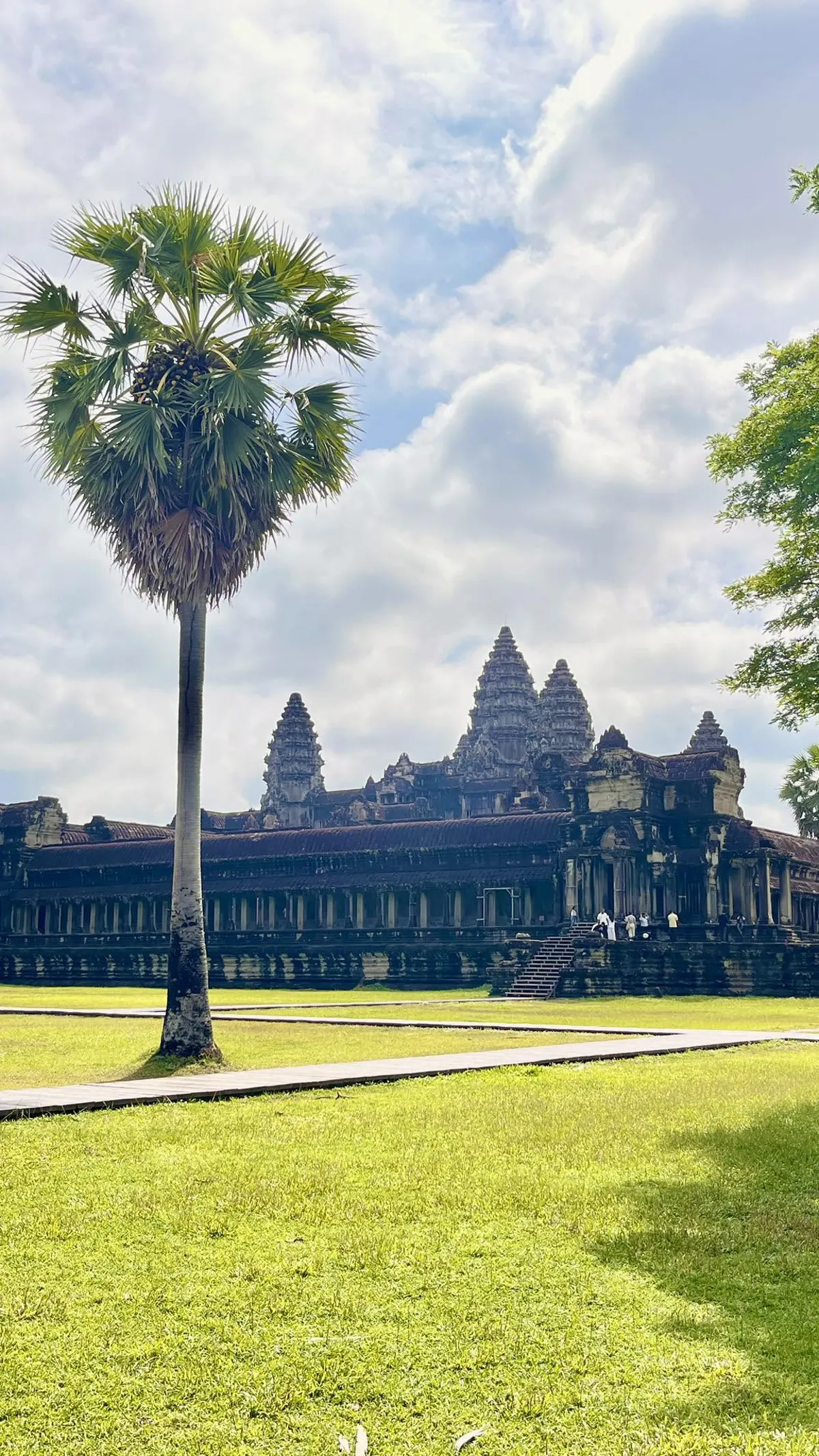 Varied Tour Options for Exploring Cambodia