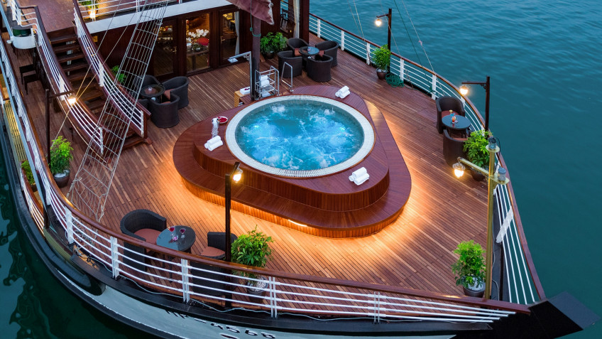 Relish on Jacuzzi therapy