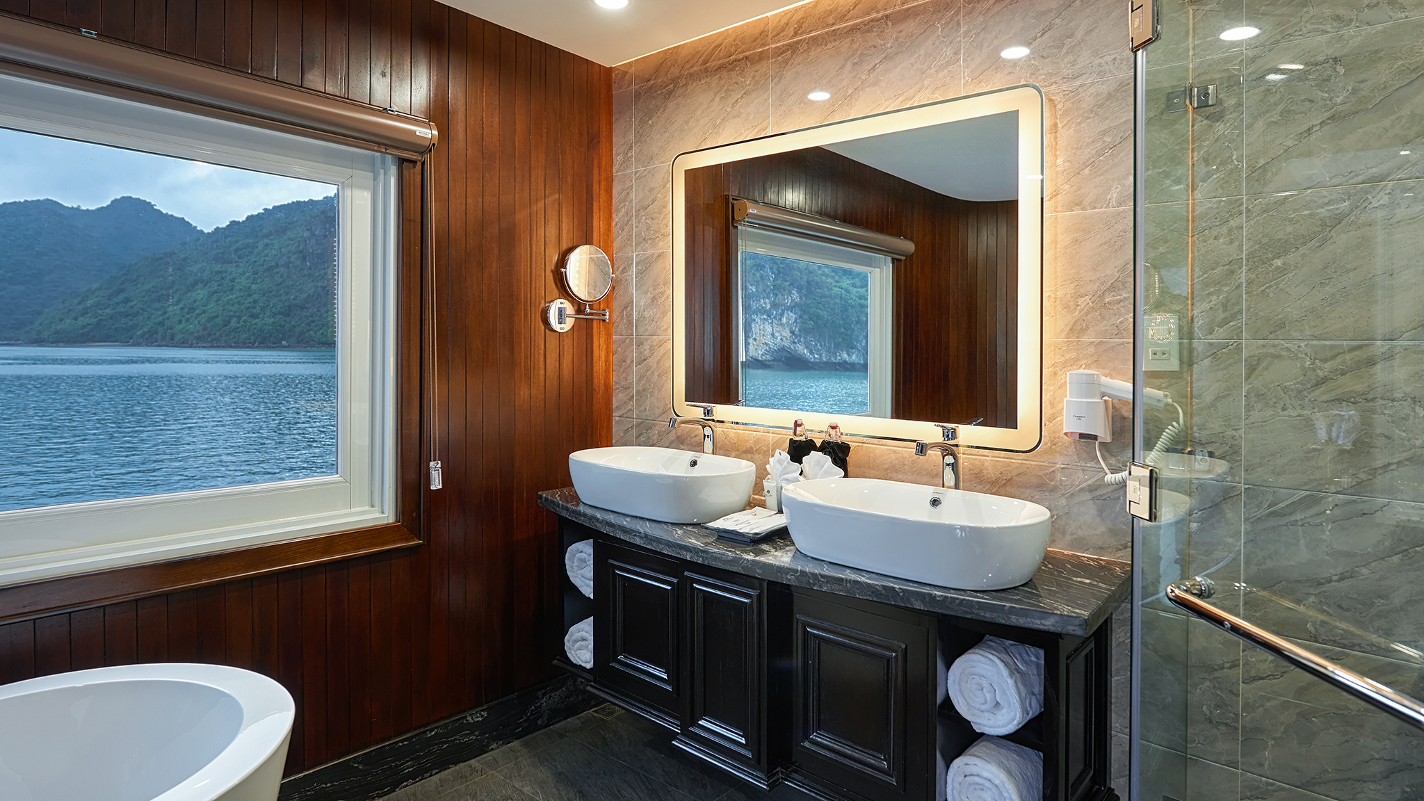 Bathroom With Scenic Lan Ha View