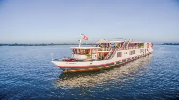 Mekong Eyes Explorer: Phnom Penh to Saigon River Journey (4 Days)