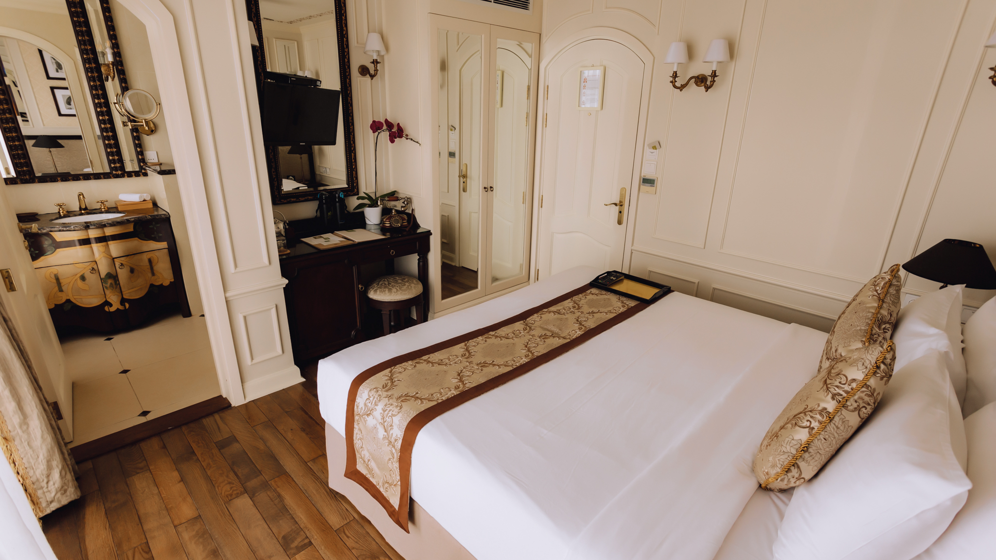 Delicate Amenities