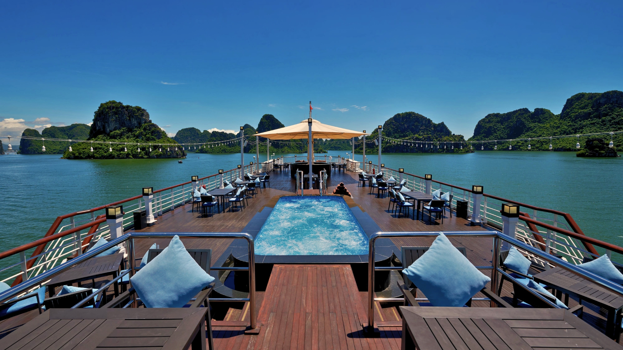 The grand sundeck offers a large space for a sky bar and jacuzzi pool