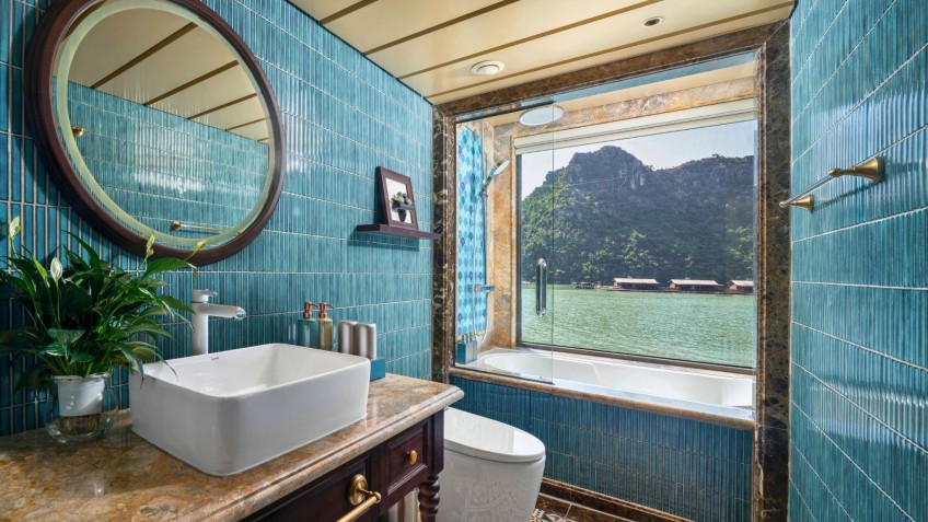 Ocean Vibe Bathroom