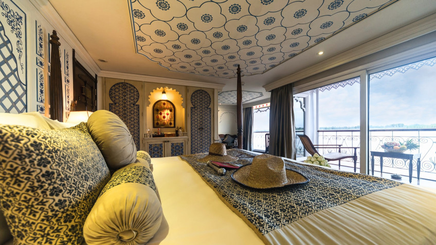 Signature Suite