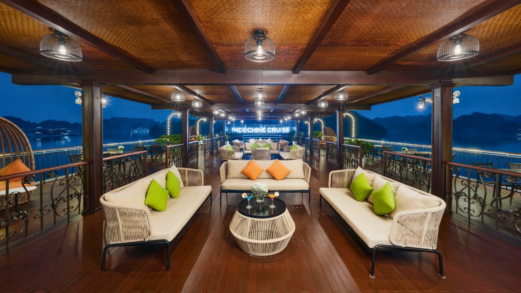 Perfect service and elegant venue for exceptional space onboard