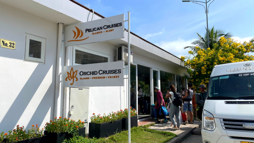 Orchid waiting lounge at Tuan Chau Harbor