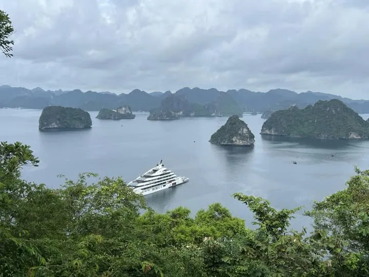 Epic Indochina Odyssey: Vietnam, Cambodia & Laos 20 days