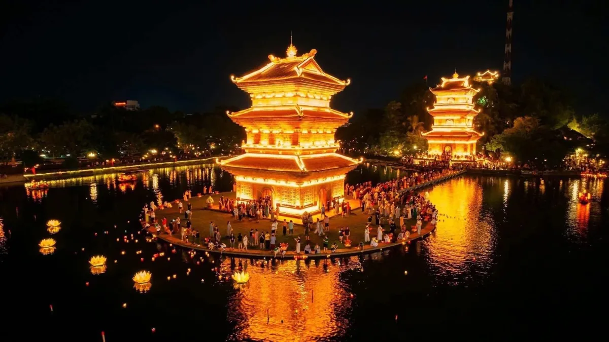 Ninh Binh's Ancient Capital, Caves & Dragon Mountain Views – 1 Day