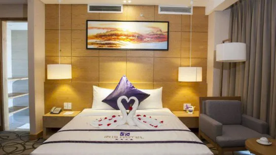 Iris Hotel