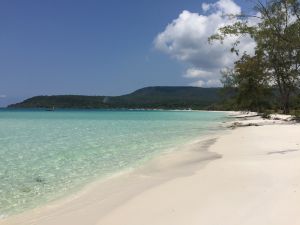 Angkor Temples, Kulen Mountain & Koh Rong Beaches – 8 Days