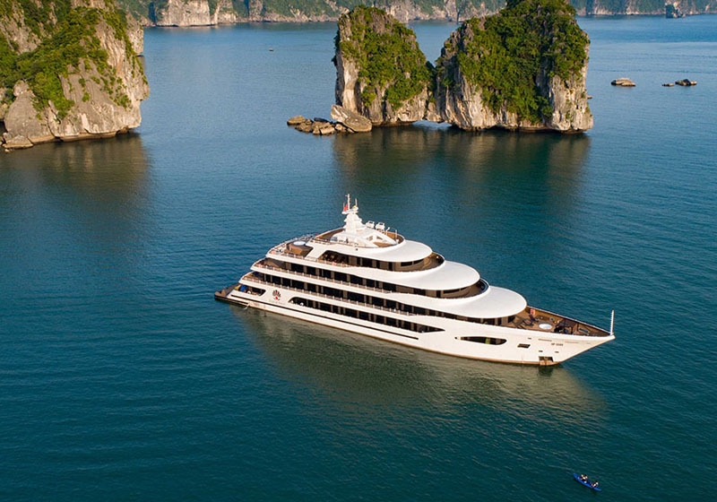 Scarlet Pearl Cruises