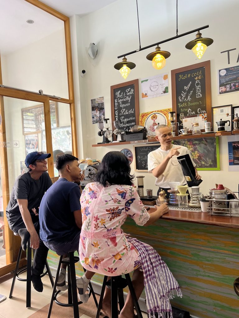Ho Chi Minh City Coffee Craft & Landmark Tour – Half Day