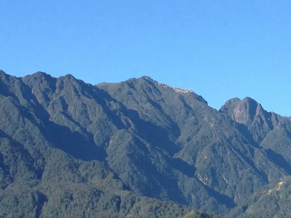 Fansipan Summit Challenge & Sapa Trekking Adventure – 2 Days